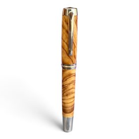 Modelo Pluma Premium | Olivo